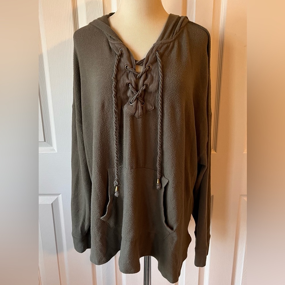 Lace up Hooded Green Sweater